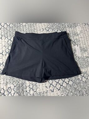 Rachel Zoe Black Mid-Rise Shorts Black Ladies Size XL New with Tags